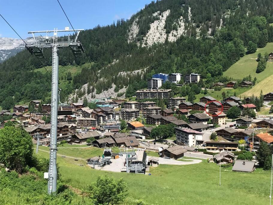 Appartement Cosy Avec Terrasse Sud - Proche Village La Clusaz Exterior foto